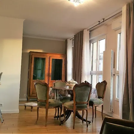 Le Logis Des Trois Gares 公寓 马西